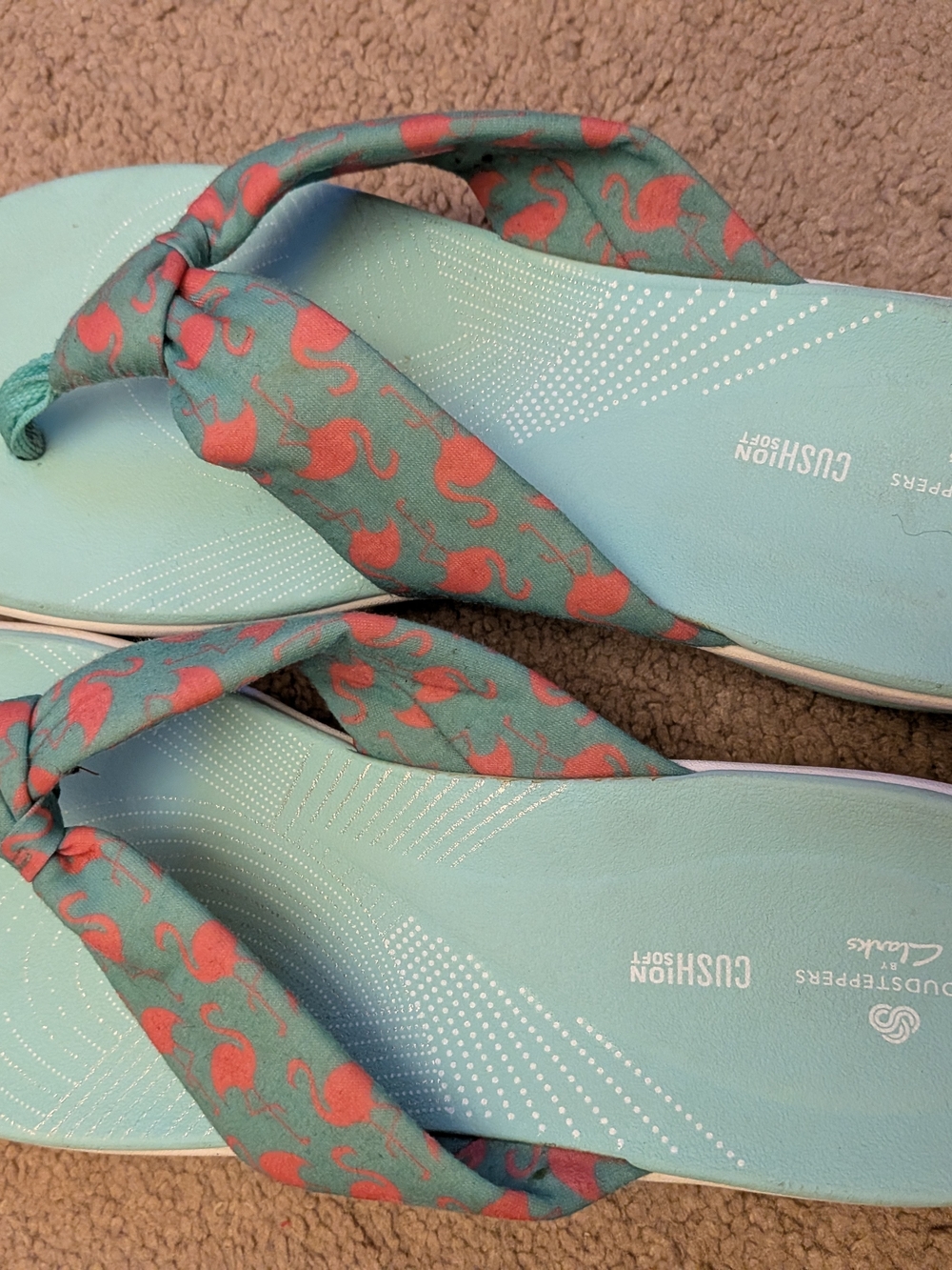 Clarks Cloudsteppers Mint Green Flip Flop Sandals with Pink Flamingo's On Strap